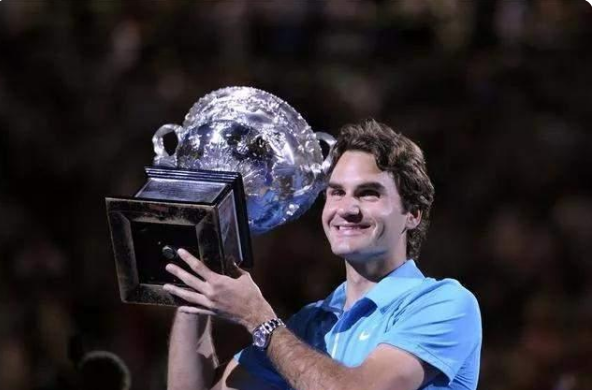 九游体育APP-利物浦集结日官宣签约费德勒在G2比赛中高光表现，媒体一致点评：集结日休斯敦火箭官宣签约