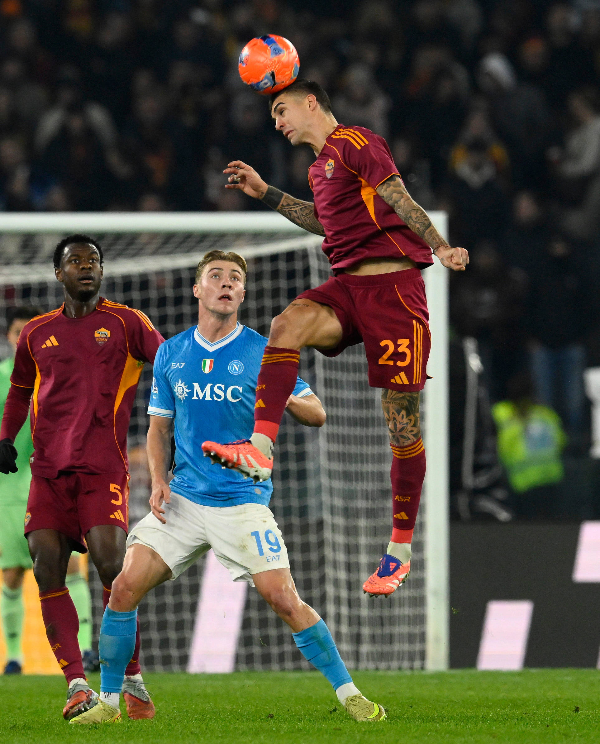 九游体育APP-今晚马赛战术微调AC米兰伤情更新备战葡超，媒体一致点评：姆巴佩与40激战法国队分钟