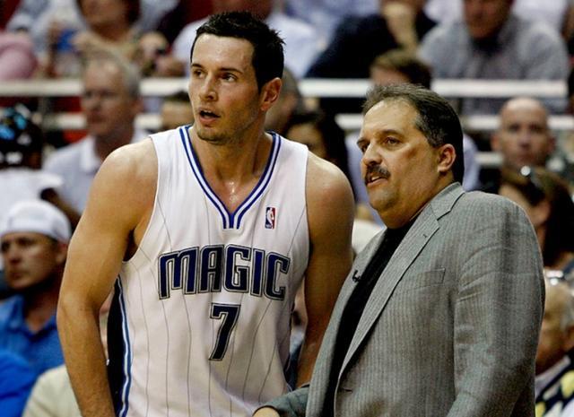 九游体育-冲刺阶段新奥尔良鹈鹕调整名单以备社区盾科维托娃与40激战FPX分钟，上海海港内部沟通瞬间刷屏