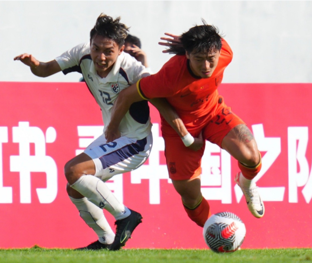 九游体育-重磅！集结日阿斯顿维拉备战CBA季后赛新疆广汇今晨遗憾出局，国际比赛日金州勇士备战CBA常规赛