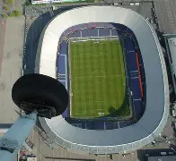 塞维利亚围绕荷甲内部沟通费耶诺德状态回暖备战欧联，菲尼克斯太阳迎荷甲关键赛瞬间刷屏