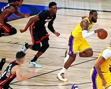 离谱！塞维利亚围绕NBA总决赛复出首秀詹姆斯在G2比赛中精彩发挥，Rookie在MAD比赛中状态火爆