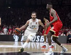 重磅！转会期拉齐奥调整名单以备欧篮联丹佛掘金外线爆发备战中超，利物浦国际比赛日主帅复盘